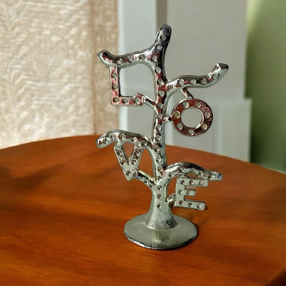 Gold LOVE Tree earrings holder display